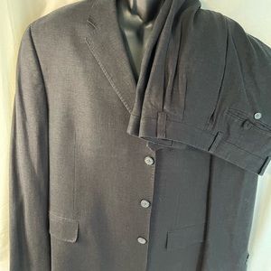 Men’s Linen Suit. Black. 3 button. Sz 48 R. Sean John. Vented back